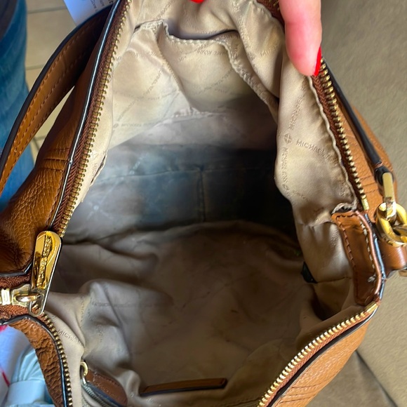 Gently used Michael Kors 100% Leather Hobo. - Picture 5 of 5
